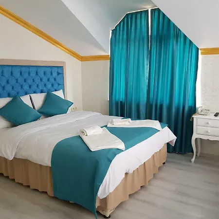Nevizade Hotell *