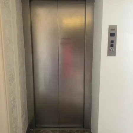 Hotell Nevizade